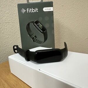 FITBIT INSPIRE 3 - TRACK IT ALL!
